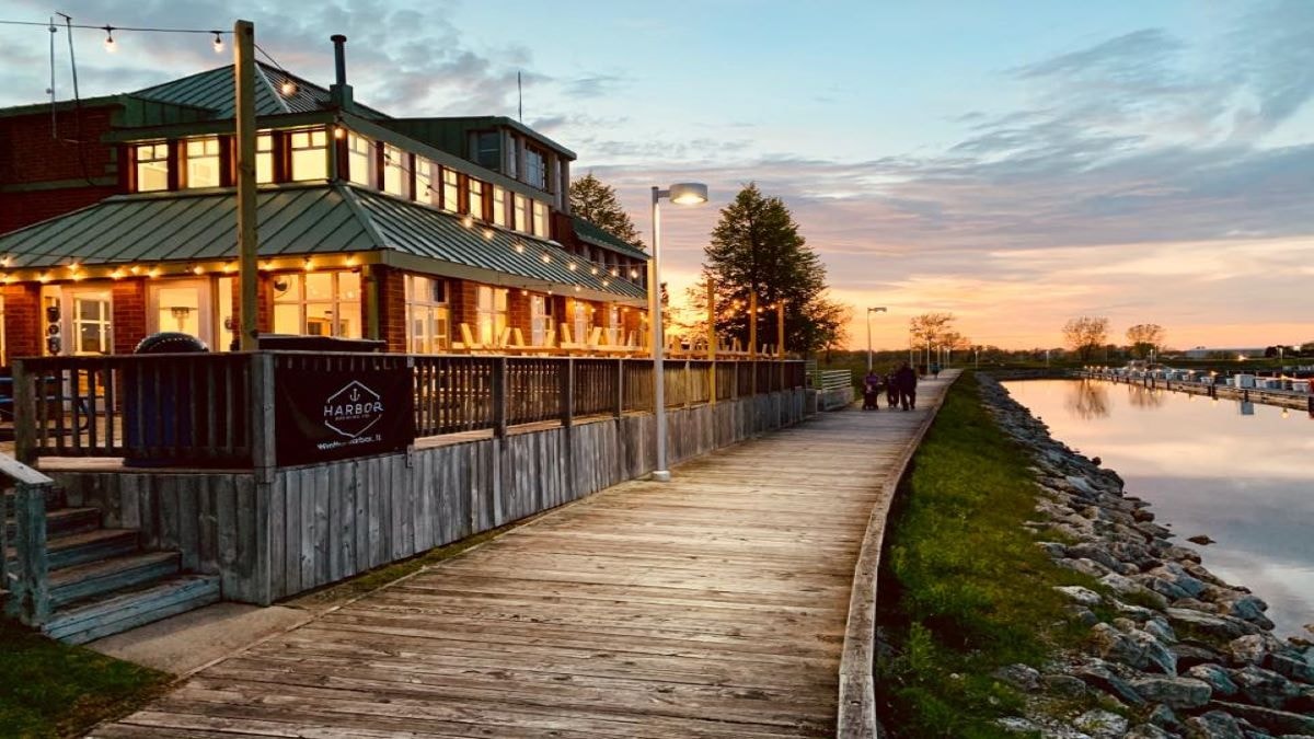 Harbor Brewing lakefront biergarten at North Point Marina